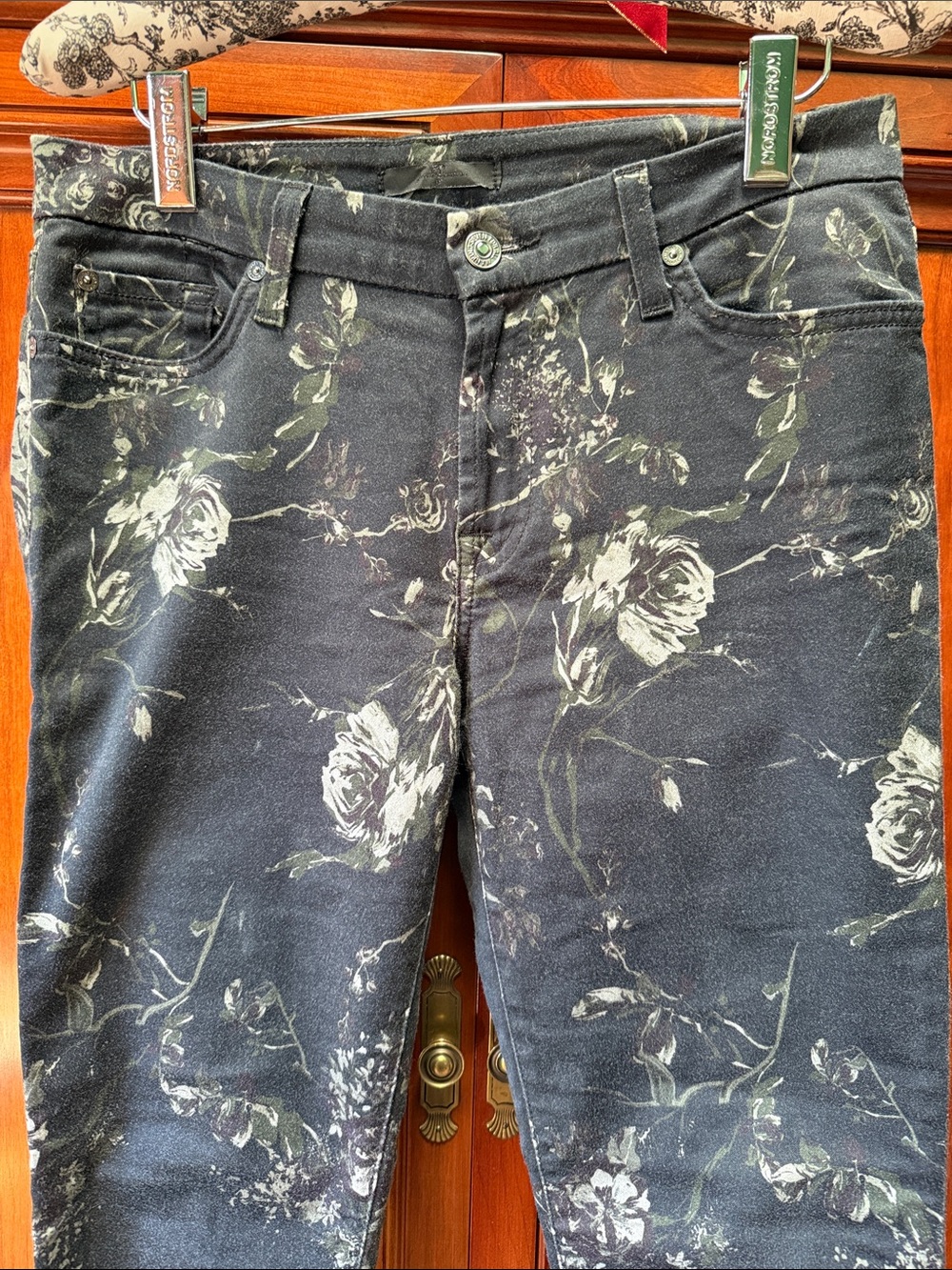 Low rise skinny jeans Y2K black Rose Pattern